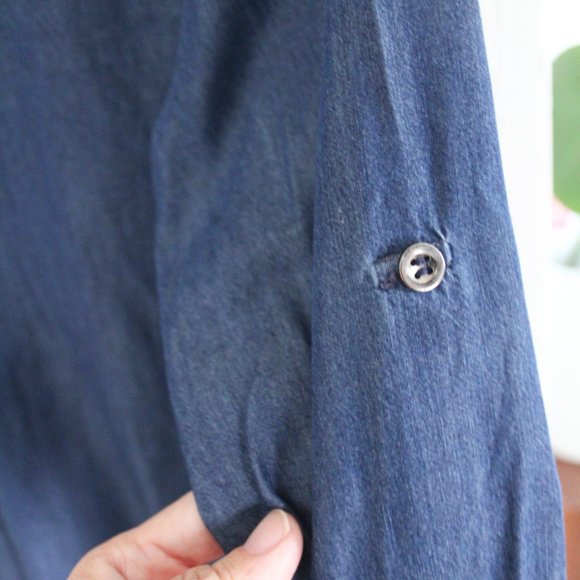 Market & Spruce Long Sleeve Chambray Popover Top Size MEDIUM - Picture 4 of 6